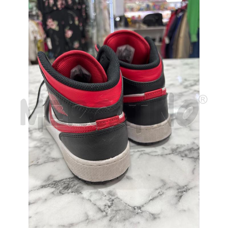 SCARPE UOMO\RAGAZZO UNISEX ROSSO NERO NIKE JORDAN  | Mercatino dell'Usato Benevento 3